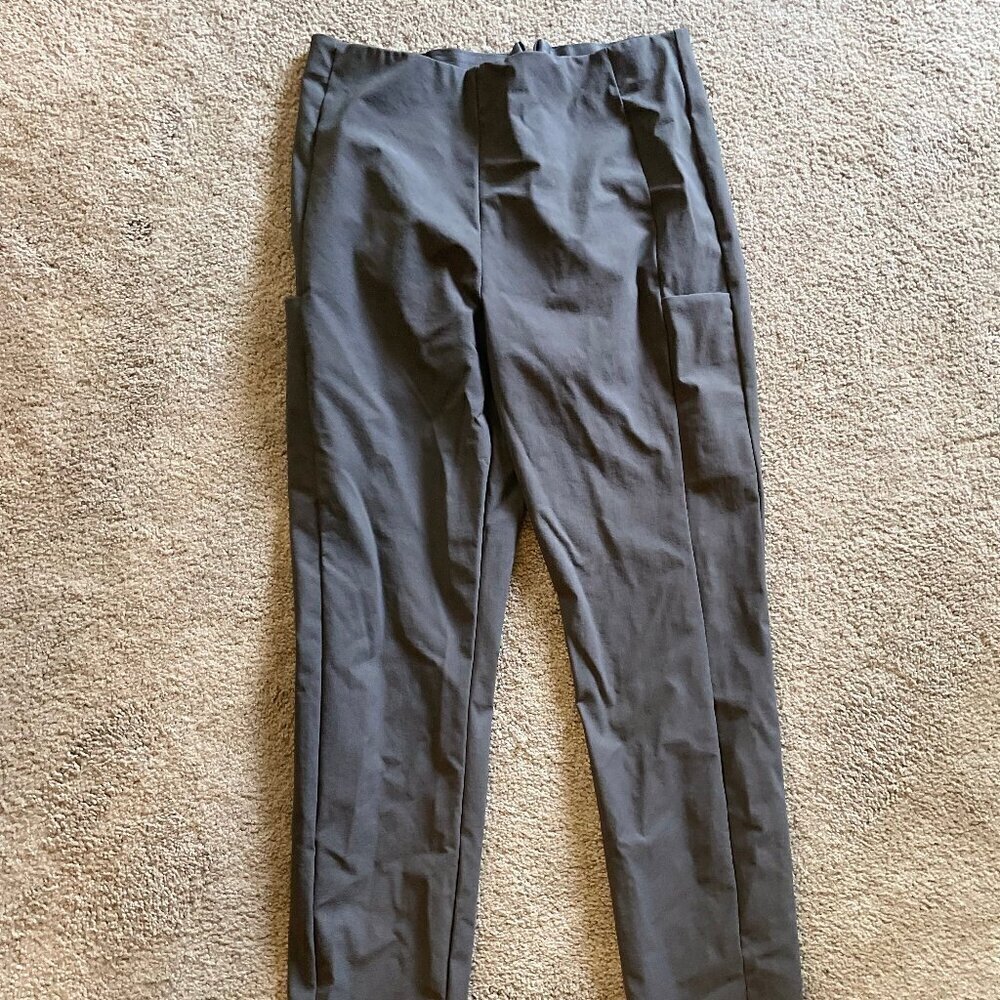 Athleta Olive Wander Slim High Rise Pants Size 10